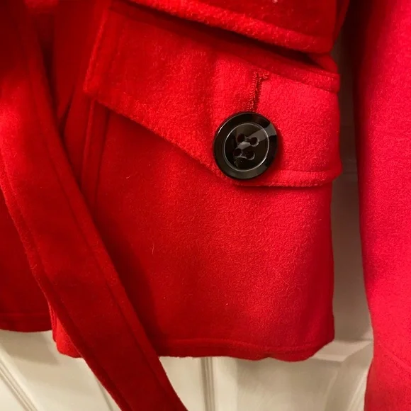 Junior’s Maralyn and Me brand Red Coat - Picture 2 of 16